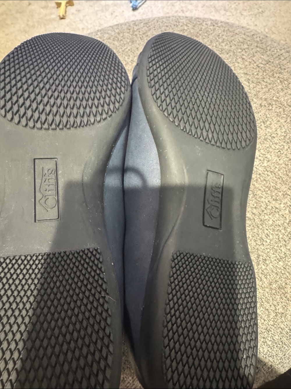 Cliffs by WHITE MOUNTAIN Navy Pleated Slip-On Ballet Flats - Picture 8 of 12